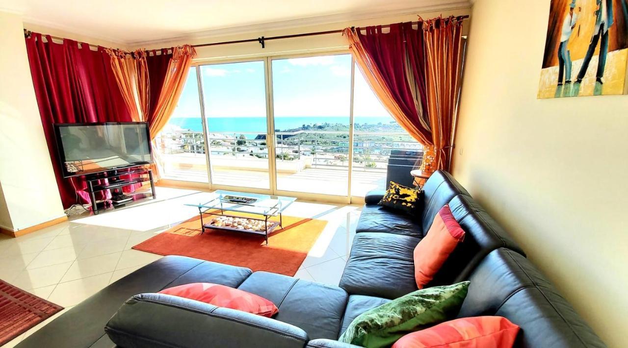 Penthouse With Sea Views Apartment Albufeira Exterior photo